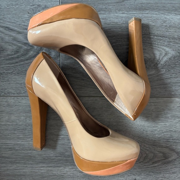 BCBG PARIS Nude Colorblock Patent Leather Pumps - Picture 2 of 6